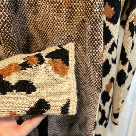 Knox Rose size Small leopard 🐆 print long cardigan with pockets - Picture 6 of 10